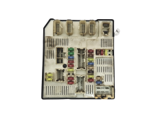 Calculateur USM BD95 L1 284B60008R Renault 29402 Calculateur USM BD95 L1 284B60008R Renault 29402