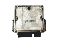 Calculateur PSA 0281011081 9647472780 Bosch 28120