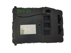 Calculateur UCH X84 N2 8200309690 S118400220D Renault Siemens 1719
