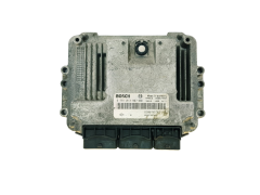 Calculateur 0281013907 8200705747 8200705748 Renault Bosch 33122