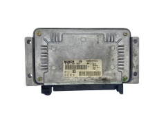 Calculateur 0261204939 9633184780 26FM0534 PSA Bosch 63764