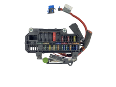 Boîtier Fusibles BMW 61136900583-03 10688710