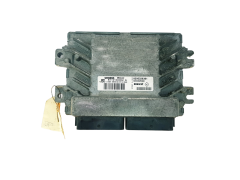 Calculateur S110140002A 8200326391 8200326380 Renault Siemens 32432