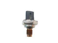 Capteur De Pression De Carburant 175212943R 810PP13-01 1.5 DCI Renault 0km Capteur De Pression De Carburant 175212943R 810PP13-01 1.5 DCI Renault 0km