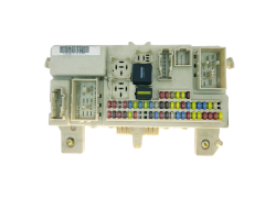 Boîtier Fusibles 4M5T-14A73-DE 519100408 Ford Boîtier Fusibles 4M5T-14A73-DE 519100408 Ford