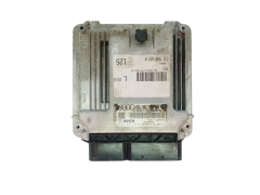 Calculateur 0281014235 03L906022B Audi  Bosch