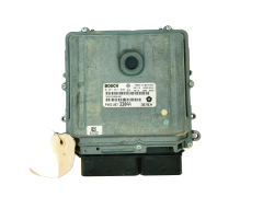 Calculateur 0281013646 P05187330AA Chrysler Bosch 32638