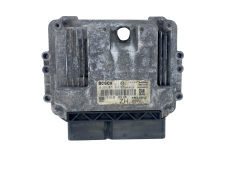 Calculateur Opel 0281011943 55556829 8973785712 Bosch GM Isuzu 50693