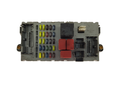 Boîtier Fusibles Fiat Croma 46846745 46846746 19469