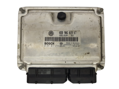 Calculateur Seat Skoda 038906019KT 0281011219 Bosch