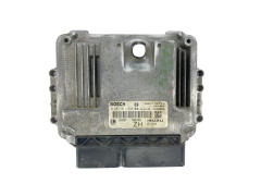 Calculateur 0281011943 55556829 8973785710 Opel Bosch 63573