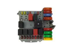 Boîtier Fusibles 51832042 0051832042057657 Fiat Boîtier Fusibles 51832042 0051832042057657 Fiat
