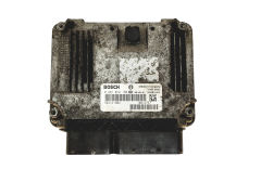 Calculateur Ecu 0281012193 504121602 Iveco Bosch 28092 Calculateur Ecu 0281012193 504121602 Iveco Bosch 28092