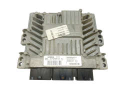 Calculateur S122326114A 8200843713 Renault Siemens 28093