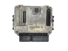 Calculateur Fiat 51853792 0281015572 4AE161BAM Bosch 58147