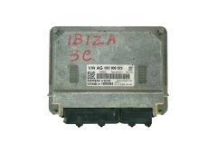 Calculateur 03D906023 5WP40806 04  VW SEAT SKODA Siemens 32945
