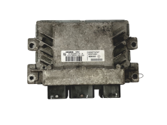 Calculateur S120200113A SIM32 8200774747 8200700695 Renault Siemens 16659