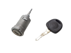 Commutateur D’allumage Opel Agila GM Suzuki Ignis 2 1105 Commutateur D’allumage Opel Agila GM Suzuki Ignis 2 1105