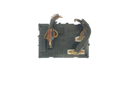 Calculateur Nissan 284B2AX620 21676270-2A 40268