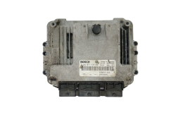Calculateur 0281011776 8200391966 8200386508 Renault Bosch 37007