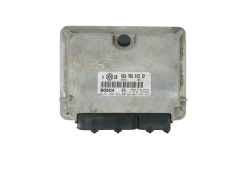 Calculateur 06A906018GM 0261206921 VW Bosch