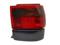 Phare De Voiture Droit Arrière 95656606 Citroen ZX Hatchback Valeo 13096