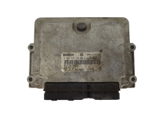 Calculateur 55185365 0281010332 41AAA Alfa Romeo Bosch