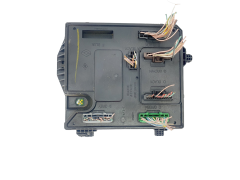 Calculateur BCM X95 284B15986R S180098101C Renault 39681