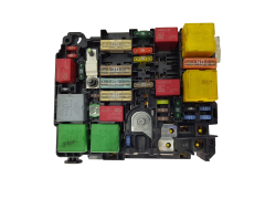 Boîtier Fusibles 9804848480 66652X Citroen Peugeot Boîtier Fusibles 9804848480 66652X Citroen Peugeot