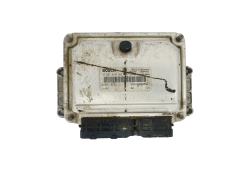 Calculateur Renault 0281010502 8200118522 8200085921 Bosch 37011