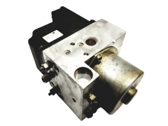 Pompe Abs Nissan Pathfinder 476605W500 