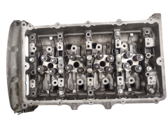 La Culasse Ford PSA 6C1Q-6090-AE 6C1Q-6K537-AC 2.2 HDI TDCI 4HU 2 La Culasse Ford PSA 6C1Q-6090-AE 6C1Q-6K537-AC 2.2 HDI TDCI 4HU 2