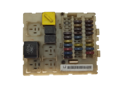 Boîtier Fusibles Ford 98AG14A073AH 518234901 20882