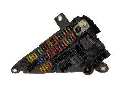 Boîtier Fusibles 9138830-01 518956057 BMW 20684 Boîtier Fusibles 9138830-01 518956057 BMW 20684