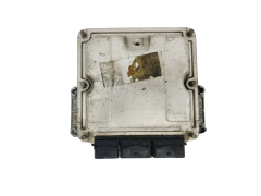 Calculateur 0281010819 8200039569 8200166362 Fiat Renault Bosch 39385