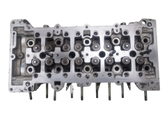 La Culasse Alfa Fiat Opel Saab 46822135 1.9 JTD CDTI La Culasse Alfa Fiat Opel Saab 46822135 1.9 JTD CDTI