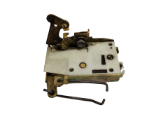 Serrure De Porte Droit Avant 9136A1 Peugeot 205 309 Kiekert 10590