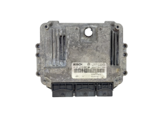 Calculateur 0281013364 8200635663 8200833387 Renault Bosch 56773 Calculateur 0281013364 8200635663 8200833387 Renault Bosch 56773