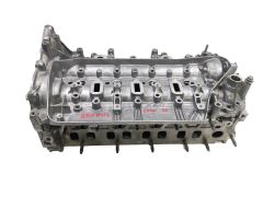 La Culasse 110422959R 1.6DCI R9M Renault Trafic 3 Opel 130C05277R