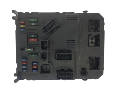 Calculateur BSI E02-00 S118085210D 9645747480 PSA Siemens 1845