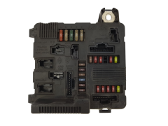 Calculateur UPC X84 N3 8200306033B S118399300K Renault Siemens 1444 Calculateur UPC X84 N3 8200306033B S118399300K Renault Siemens 1444