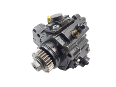 Pompe D’injection Bosch Renault 8201024002 0445010205 2.3 DCI