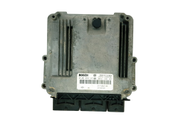 Calculateur 0281019147 237102213R 237102720R Renault Bosch 32176