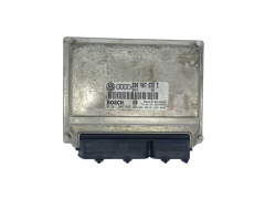 Calculateur VW Audi 0261204805 8D0907558E Bosch 63545