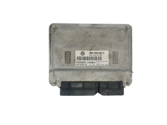 Calculateur VW 03D906032C 5WP40124 07 Siemens 45654