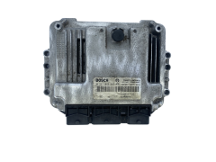 Calculateur 0281012589 8200527725 8200527756 Renault Bosch 49006