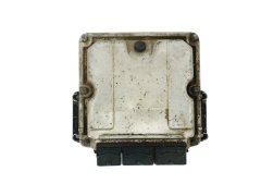 Calculateur 0281011103 8200211726 8200085386 Renault Bosch 37018