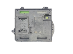 Calculateur BCM X95 284B17882R S180098101D Renault Continental 59037
