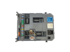 Calculateur BSIEV-X02-00 9674016880 PSA 34981 Calculateur BSIEV-X02-00 9674016880 PSA 34981
