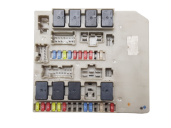 Calculateur Renault Clio 3 Modus 902663A 8200674661 1017 Calculateur Renault Clio 3 Modus 902663A 8200674661 1017